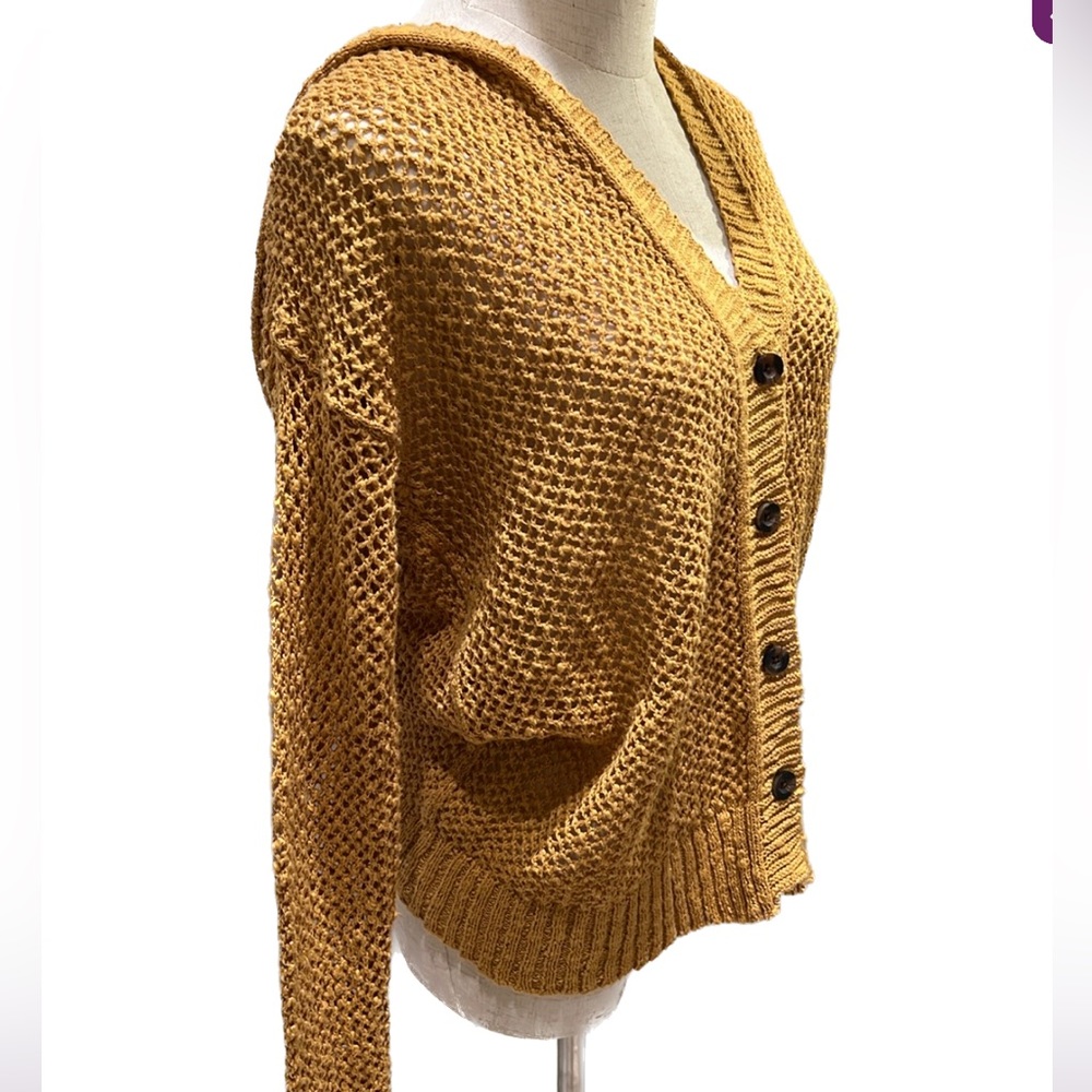 Fun orange/mustard colored Roxy knit lightweight cardigan, size xs - Picture 2 of 4